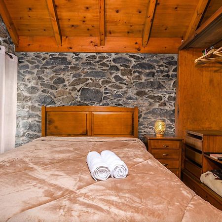 King'S House - Centennial House Ribeira do Raposo Luaran gambar
