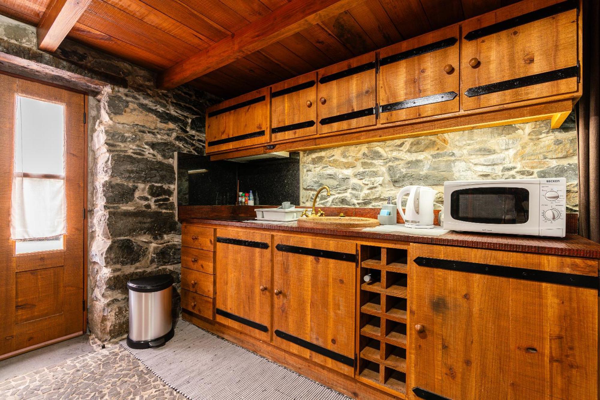 King'S House - Centennial House Ribeira do Raposo Luaran gambar