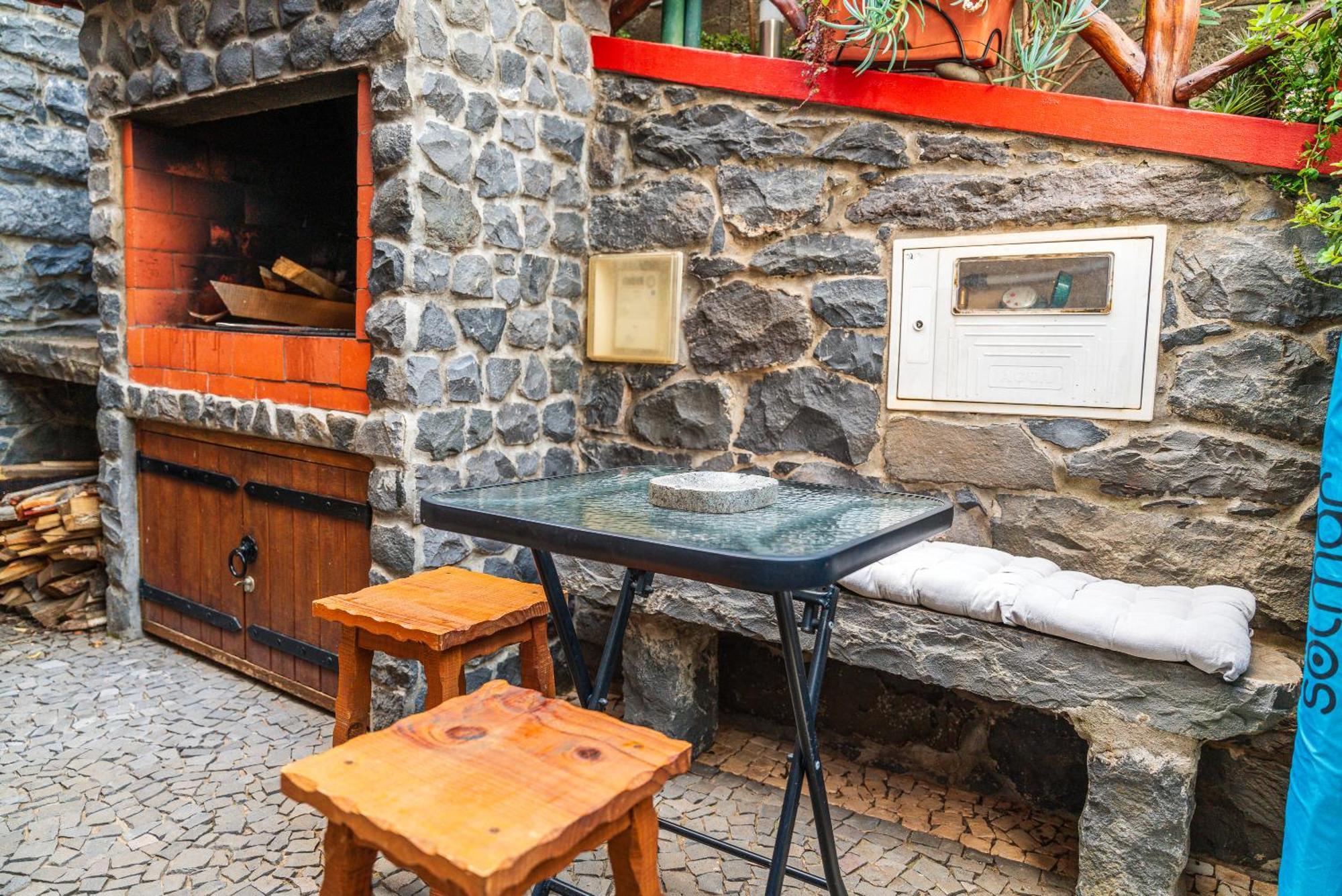 King'S House - Centennial House Ribeira do Raposo Luaran gambar
