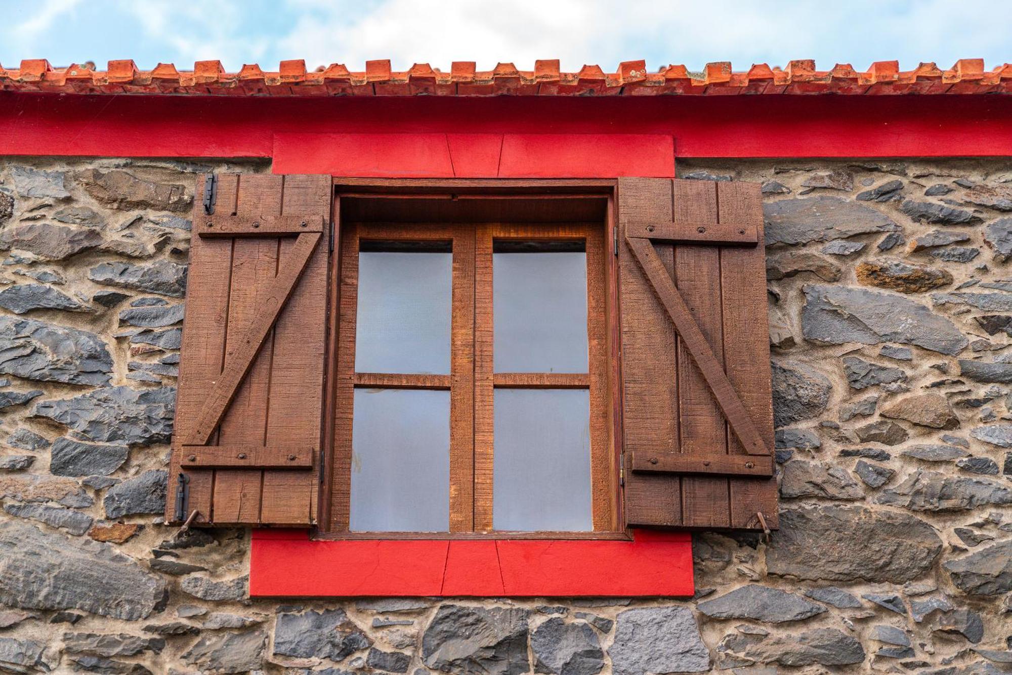 King'S House - Centennial House Ribeira do Raposo Luaran gambar