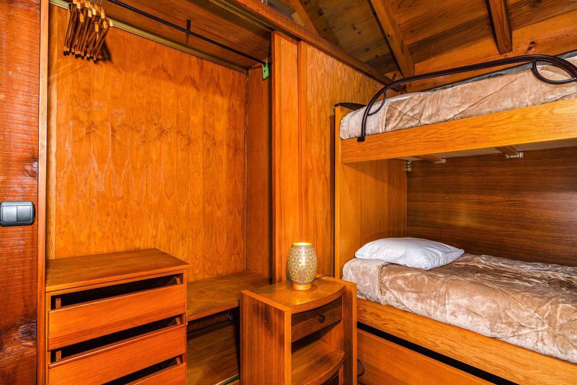 King'S House - Centennial House Ribeira do Raposo Luaran gambar