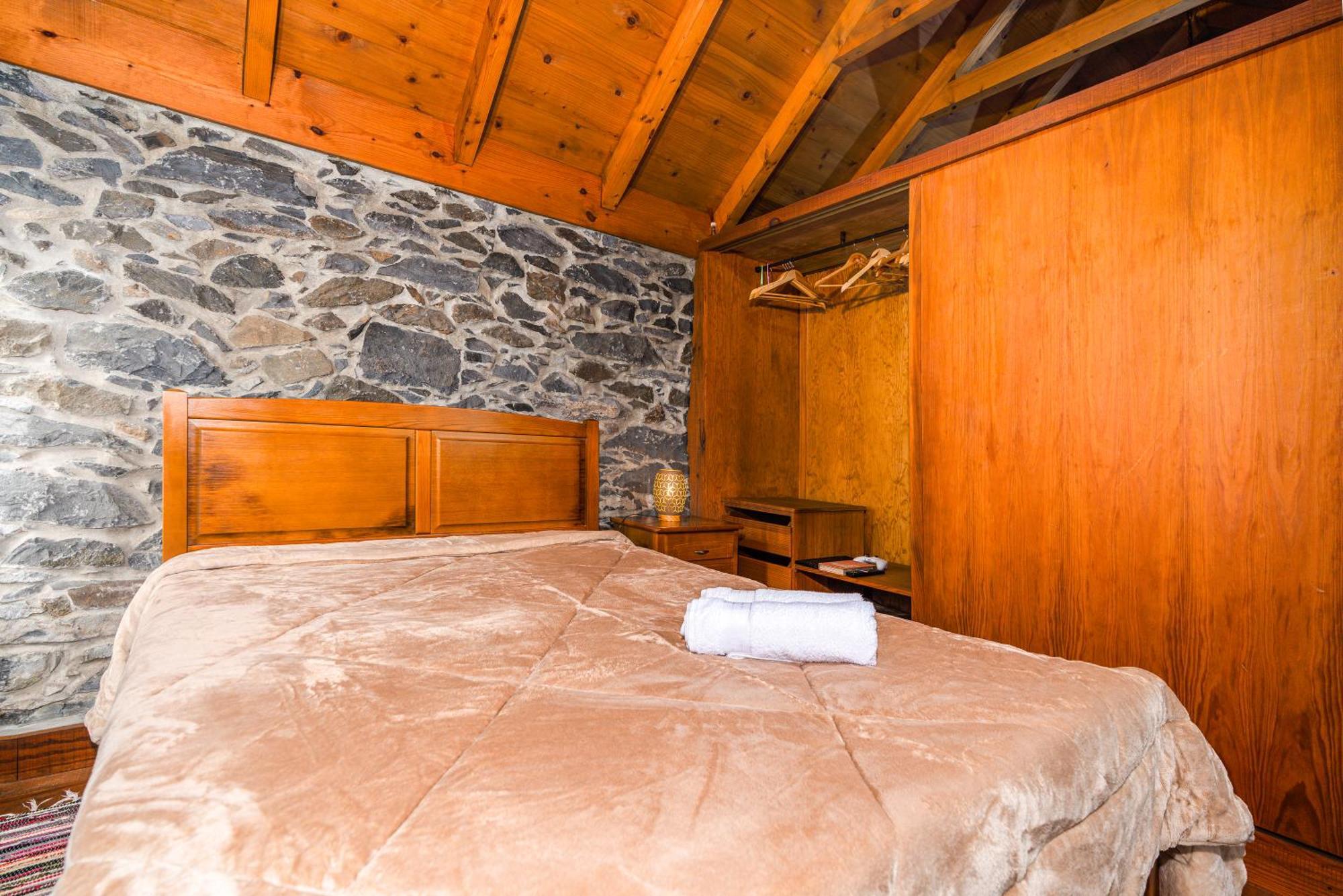 King'S House - Centennial House Ribeira do Raposo Luaran gambar