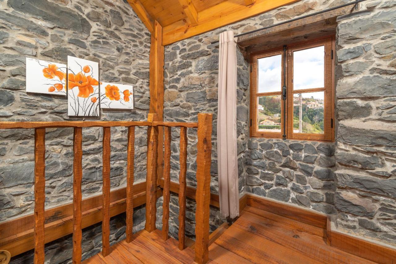 King'S House - Centennial House Ribeira do Raposo Luaran gambar